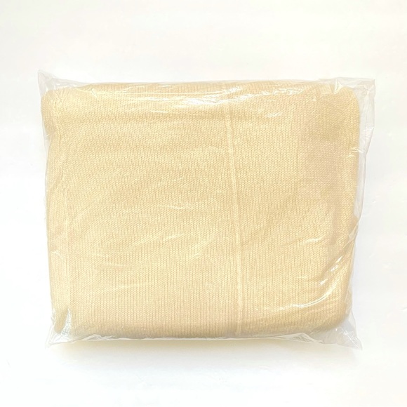 LoveShackFancy Foxglove beige cream high waisted cropped relax fit cashmere pant - Picture 10 of 12